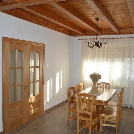 La Laguna 度假居 Hinojosa de la Sierra